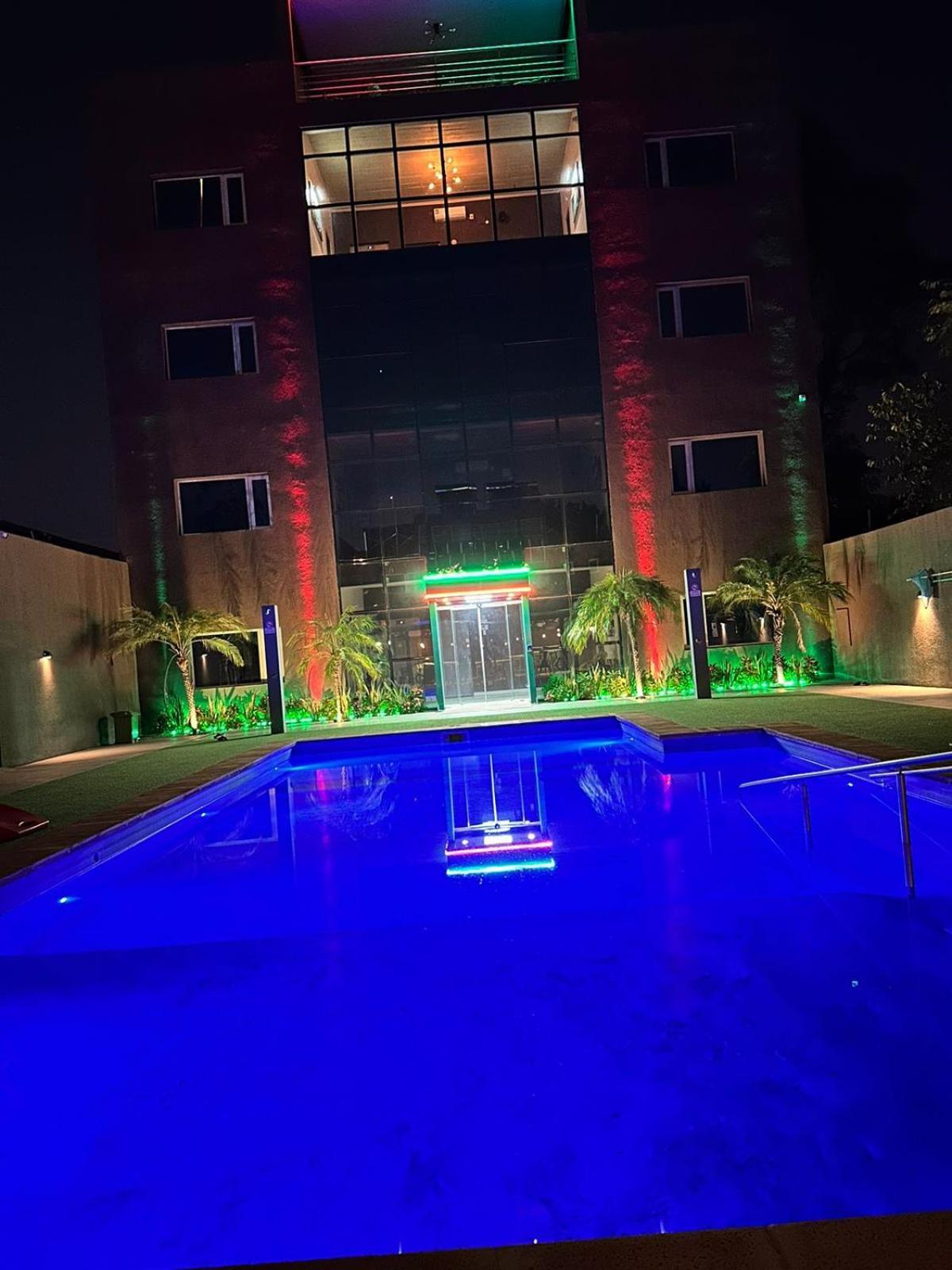 Hotel Boutique Genova Puerto Iguazú Extérieur photo